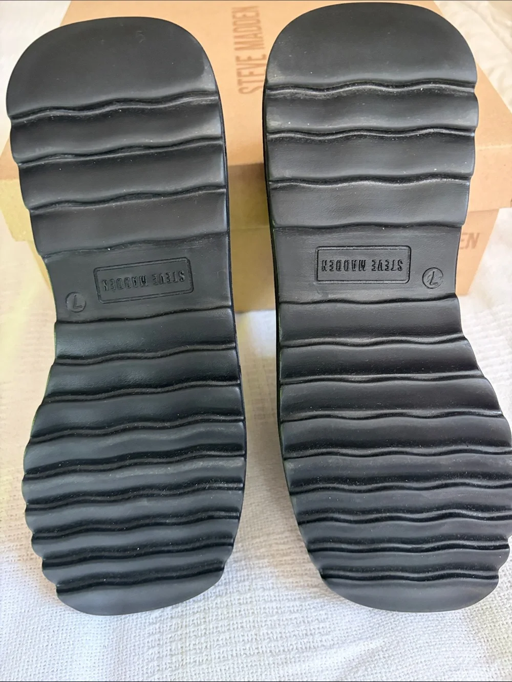 Steve Madden steve madden